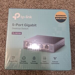 TP-Link TL-SG105 Desktop Switch - Black and Teal